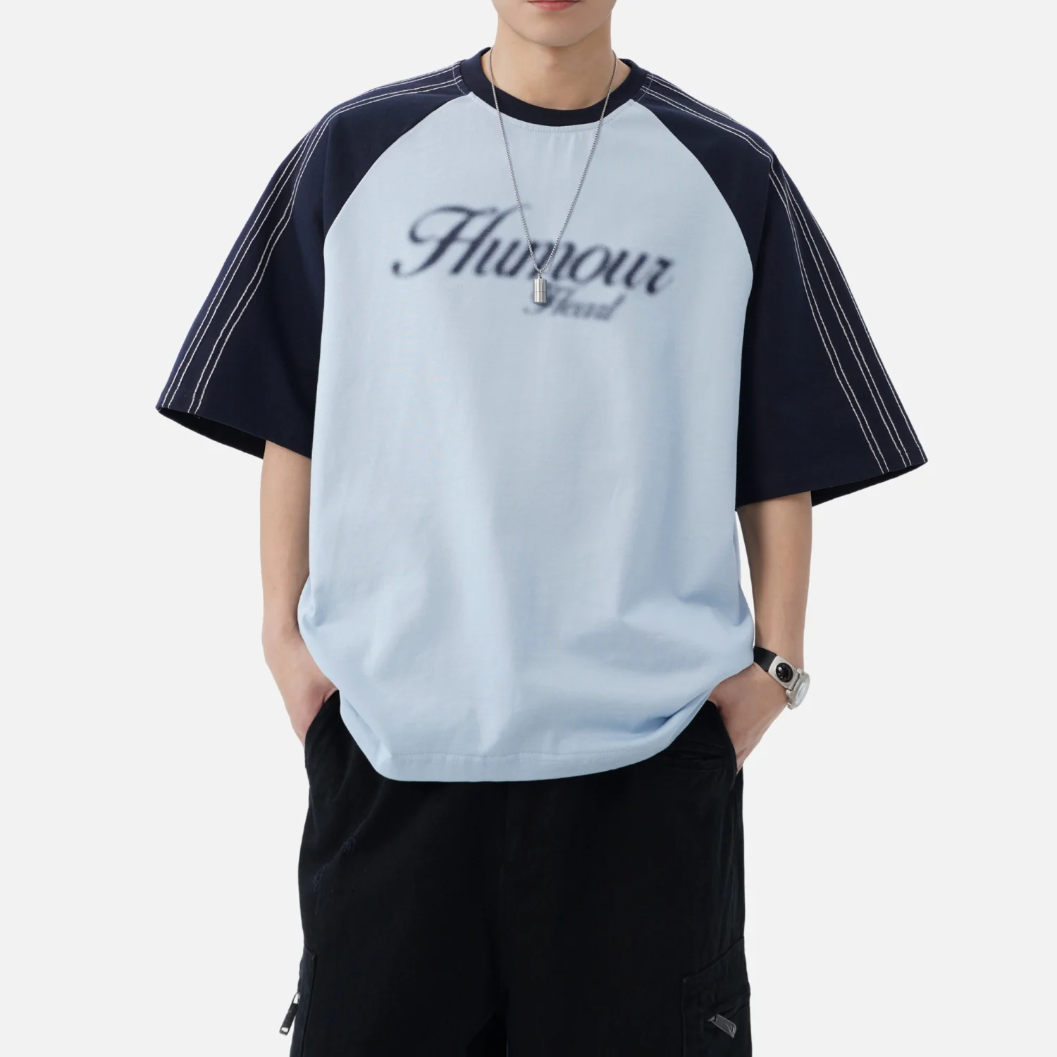 Contrast-Stitch Raglan Tee - Beauption
